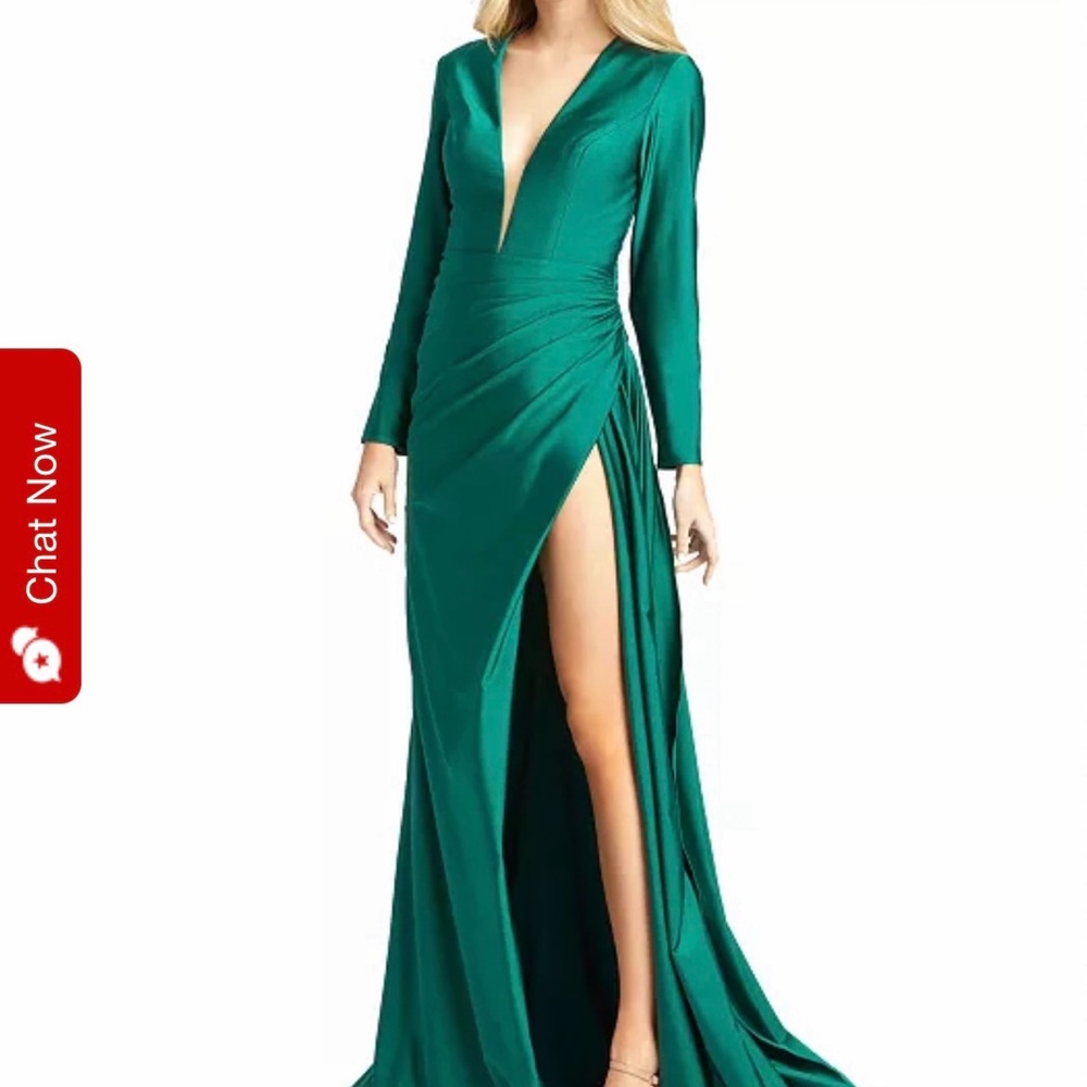 I had to cut the dress was to long I’m 5’2